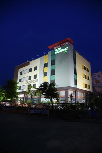 hotel broadway