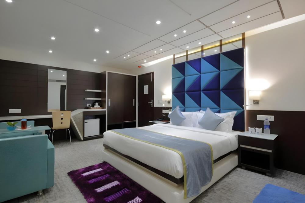 hotel pragati the grand