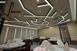 hotel pragati the grand