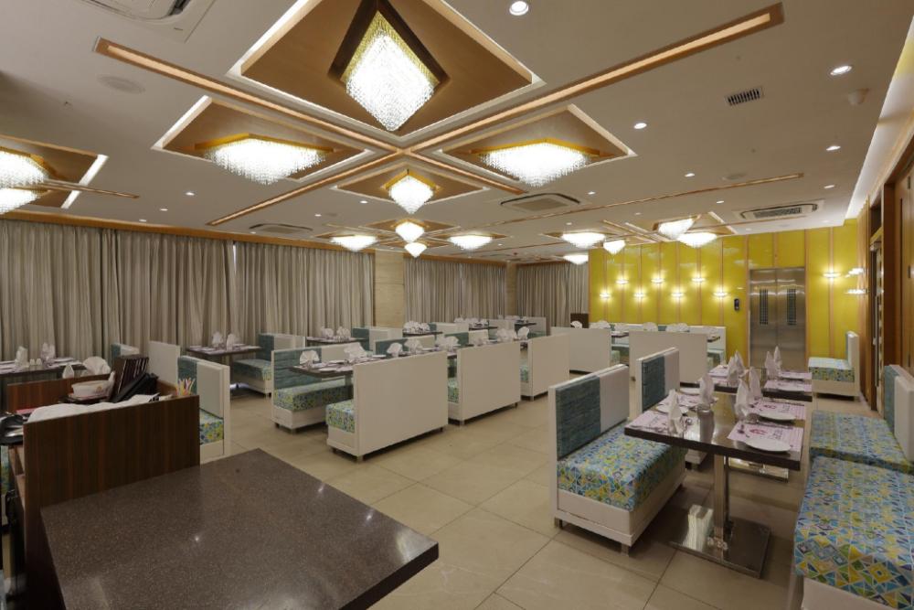 hotel pragati the grand