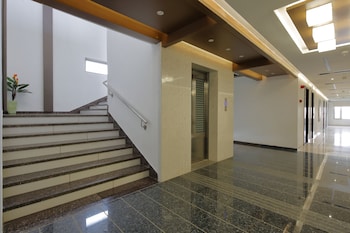 hotel pragati the grand