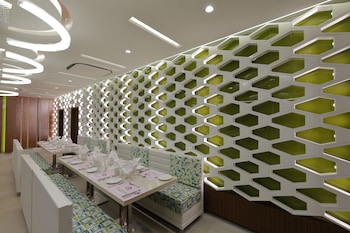 hotel pragati the grand