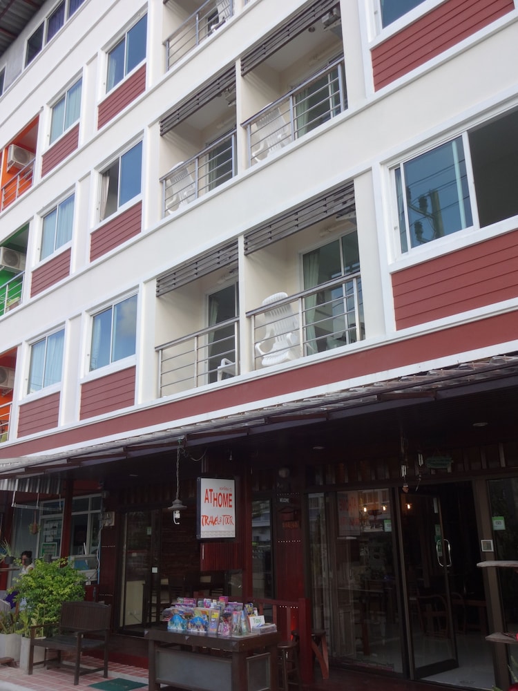 athome nanai 8 hotel