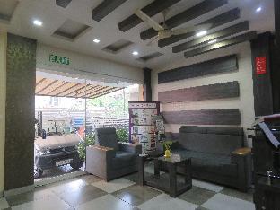 Reegate Inn,Near Durbar Hall Art Gallery,3 star
