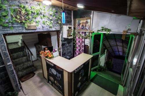 Hotel Holiday Plaza,Subhash Chowk,2 star