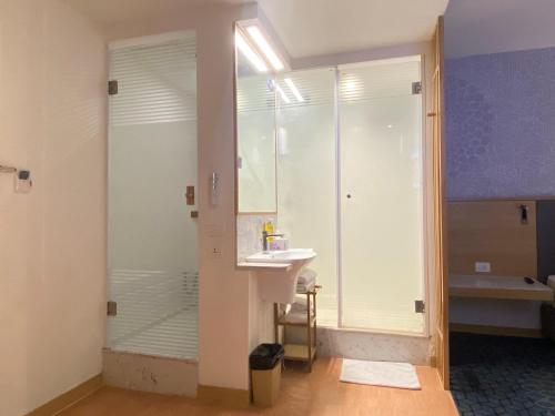 holiday inn express hyderabad banjara hills by ihg