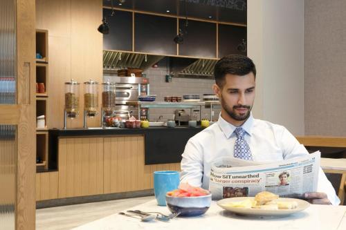 holiday inn express hyderabad banjara hills by ihg