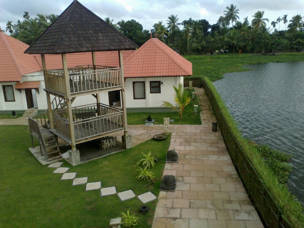 paloma backwater resorts