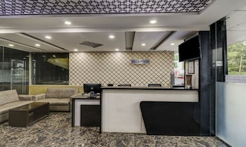 treebo sahara suites 750 m from st johns medical college and hospital