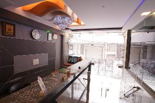 hotel tourist palace