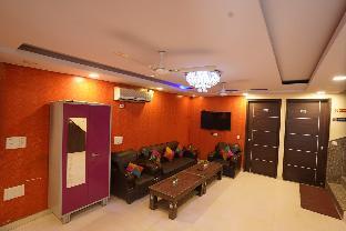 hotel tourist palace