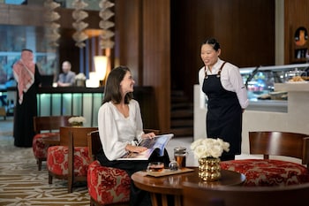 marriott hotel al jaddaf dubai
