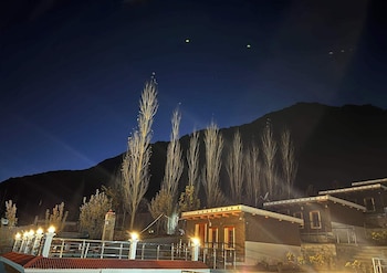 ashina eco resort