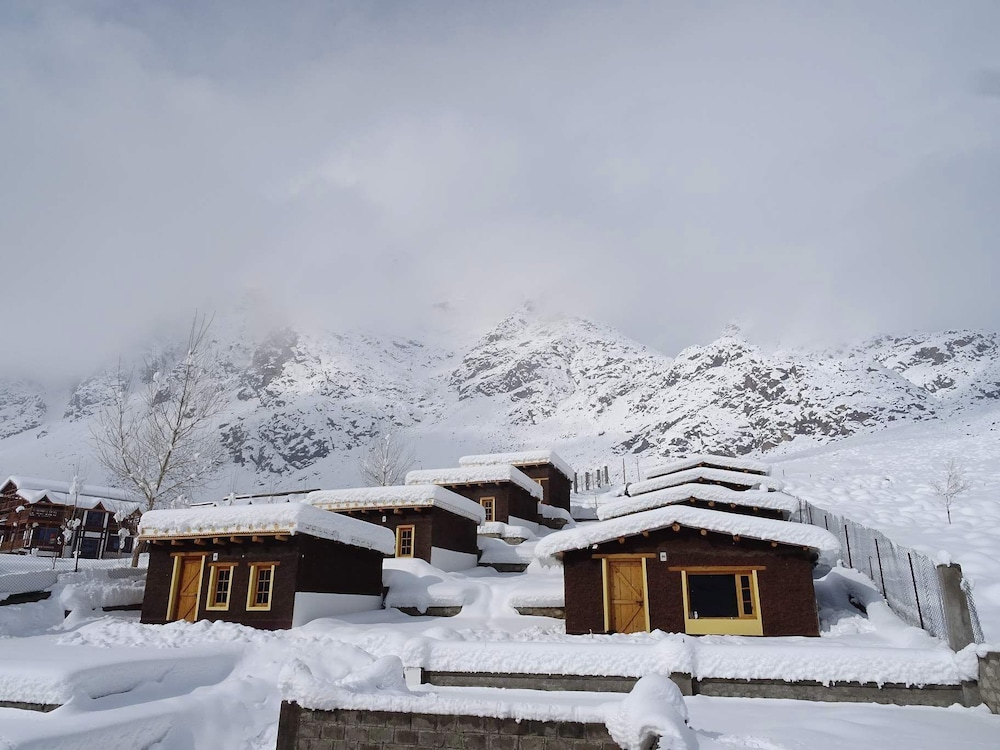 ashina eco resort
