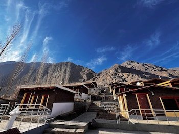 ashina eco resort