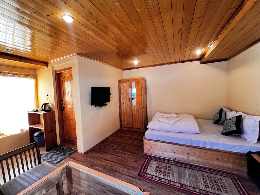 ashina eco resort