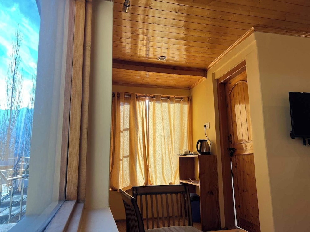 ashina eco resort