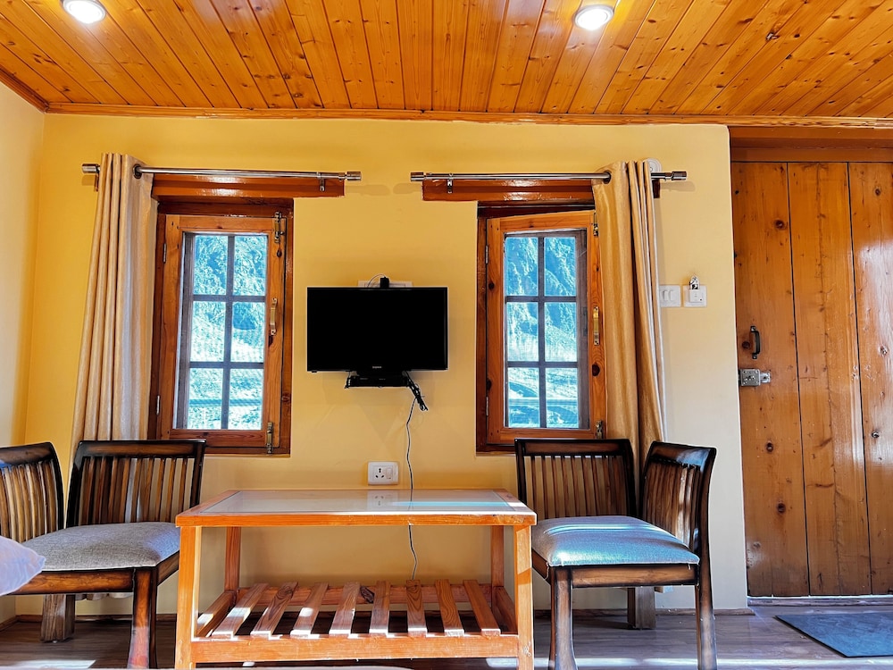 ashina eco resort