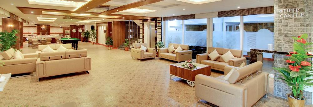 white castle boutique apartment hotel