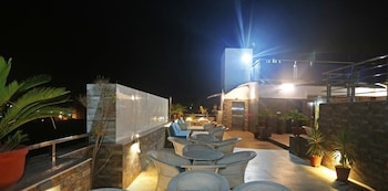 hotel pearl blue agra