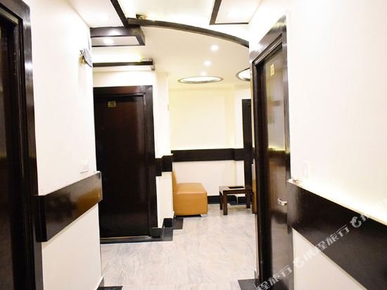 hotel pearl blue agra