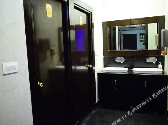 hotel pearl blue agra