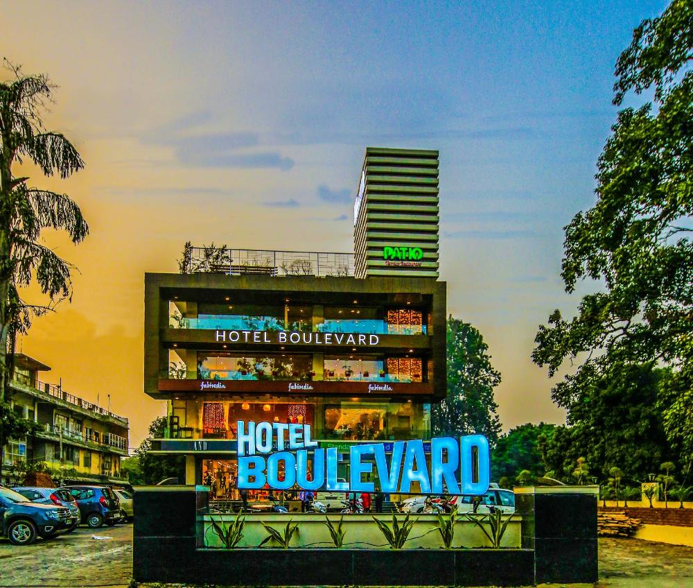hotel boulevard