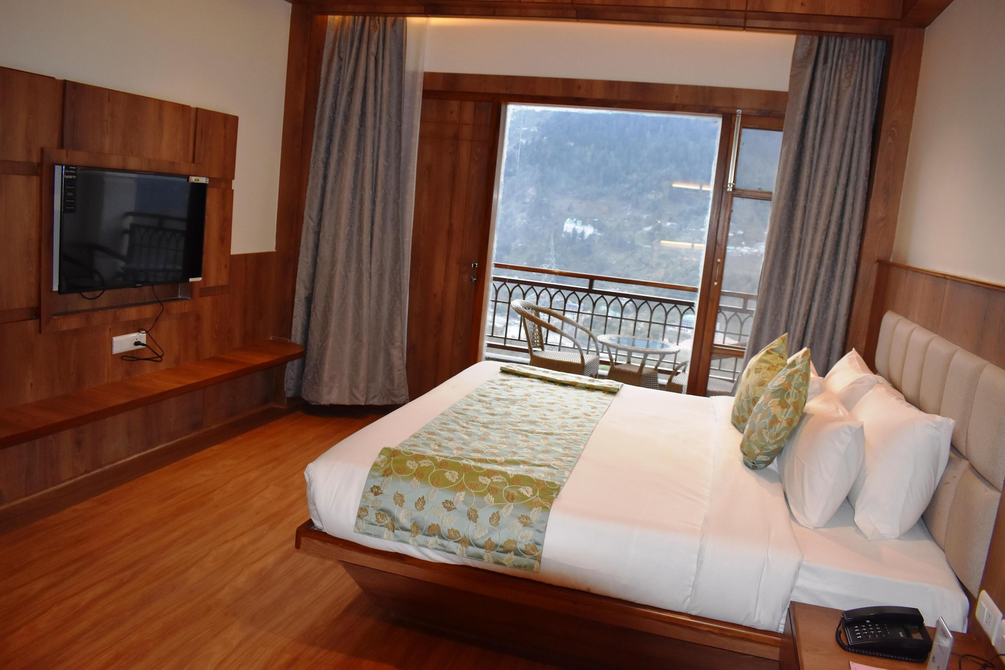 the orchid manali a boutique hotel