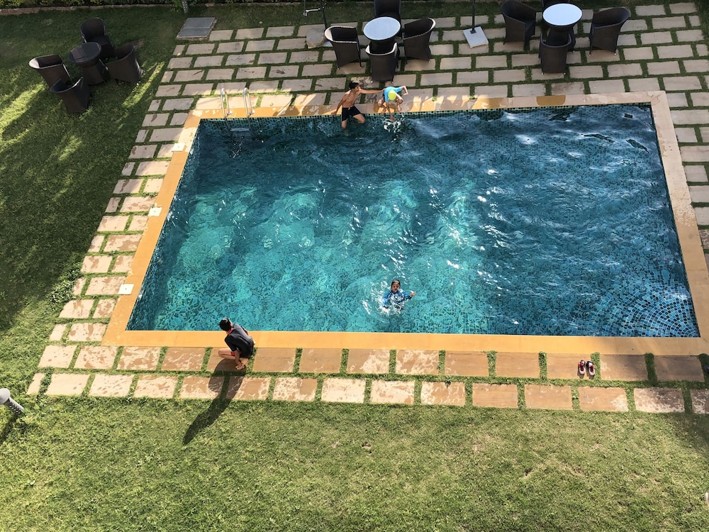 the orchid manali a boutique hotel