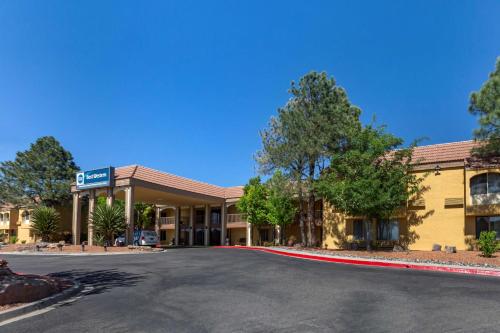 best western airport albuquerque innsuites hotel and suites