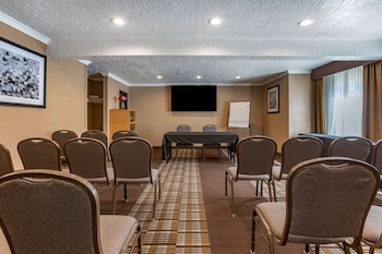 best western airport albuquerque innsuites hotel and suites