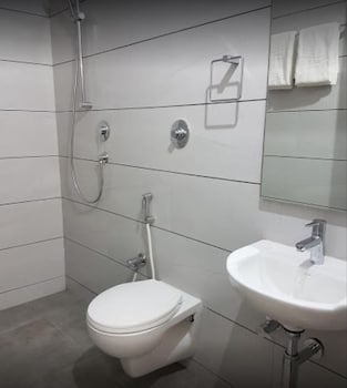 oceanside mahabalipuram