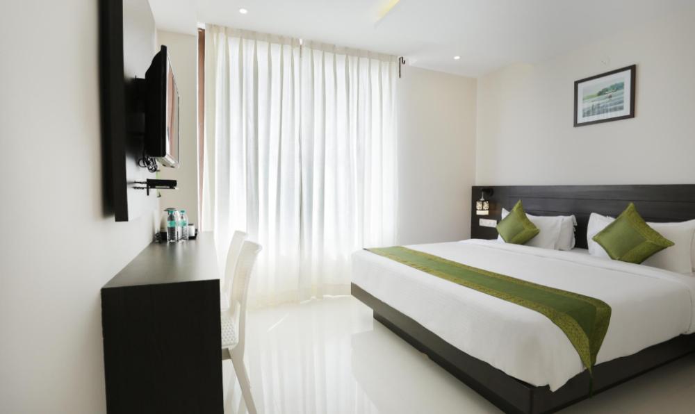 treebo sunrise ig road