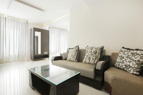 treebo sunrise ig road