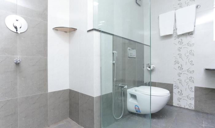 treebo sunrise ig road