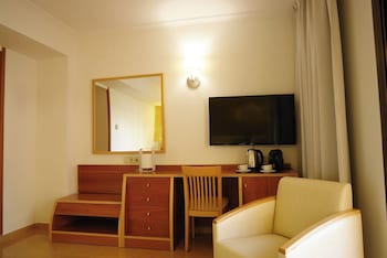 invisa hotel la cala adults only
