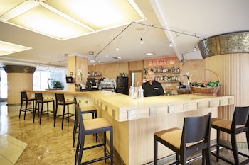 invisa hotel la cala adults only