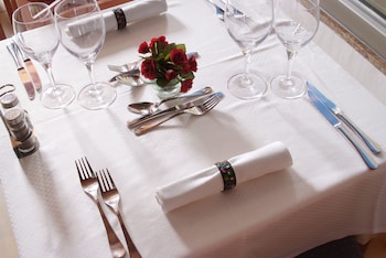 invisa hotel la cala adults only