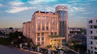 singhania sarovar portico