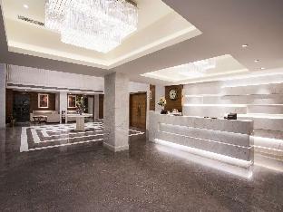 singhania sarovar portico