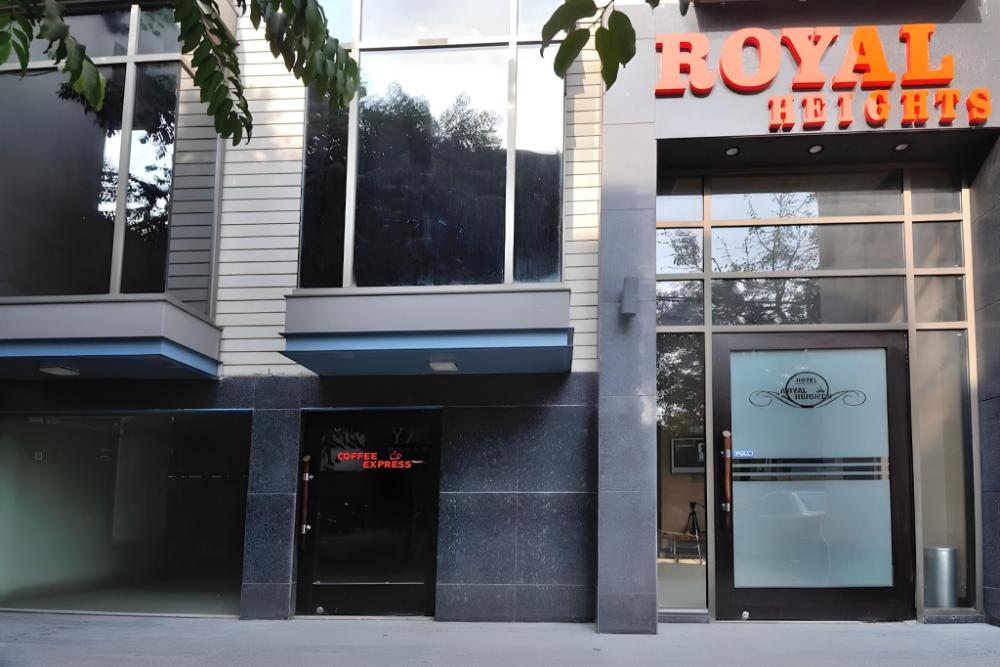 hotel royal grand