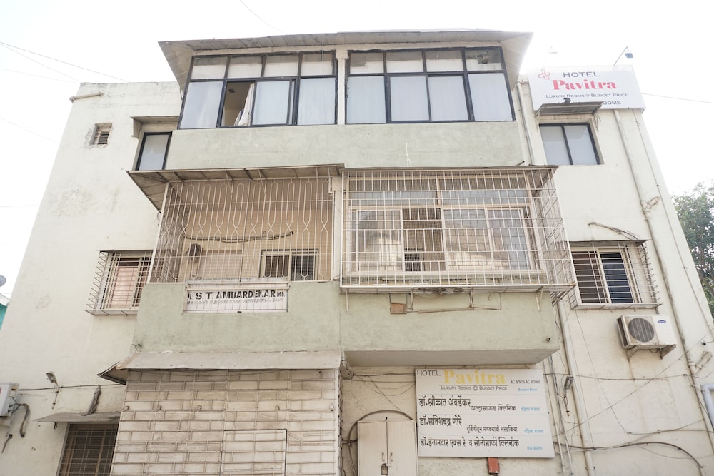 hotel pavitra