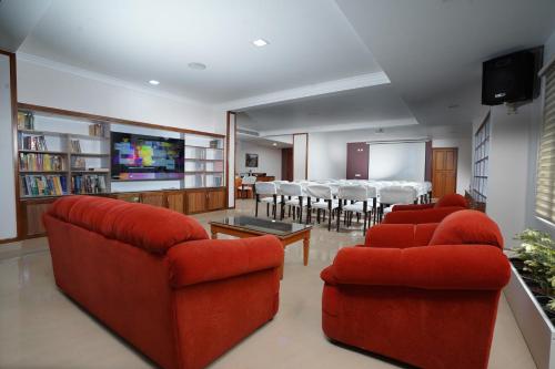 tgr suites
