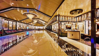 hotel shimla hills international