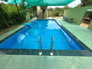 camp serai tiger tadoba