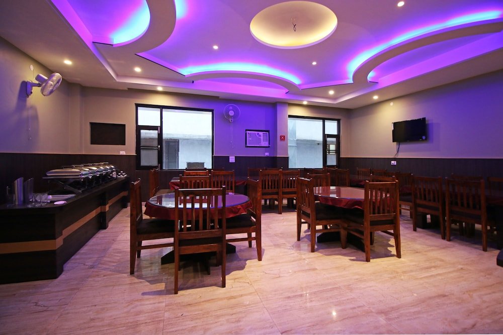 hotel vijay international