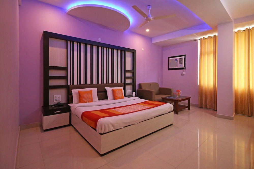 hotel vijay international