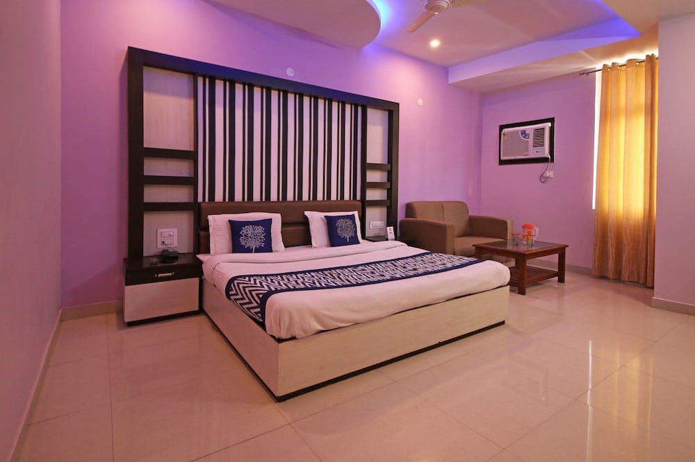 hotel vijay international