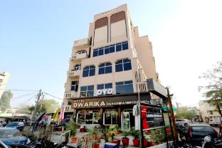 oyo 9305 hotel dwarika inn