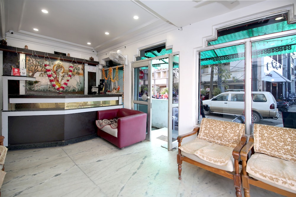 oyo 9305 hotel dwarika inn